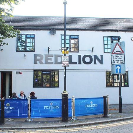 Red Lion Hotel Tredegar Экстерьер фото