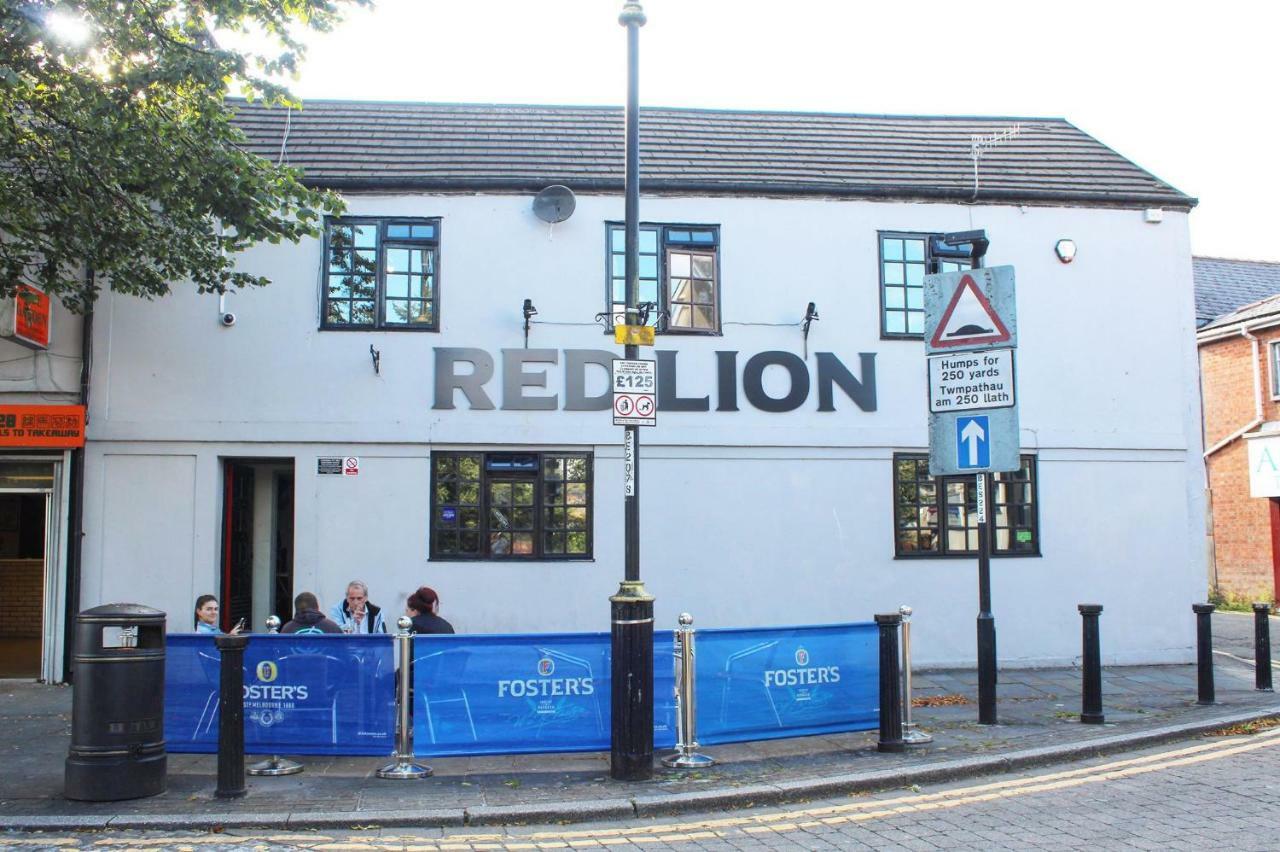 Red Lion Hotel Tredegar Экстерьер фото