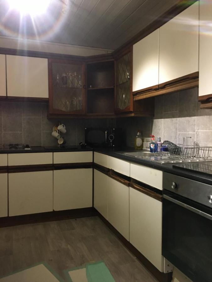 Red Lion Hotel Tredegar Экстерьер фото